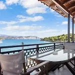 Vasilis Beachfront דירה ארמיוני