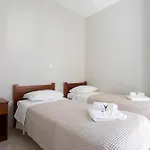 Vasilis Beachfront Апартаменты Эрмиони