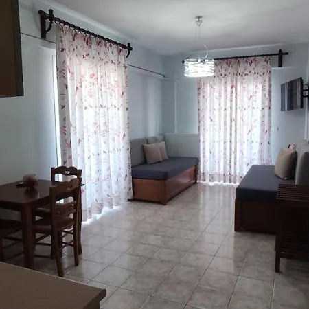 شقة Vasilis Beachfront