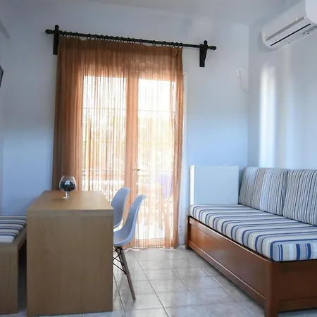 Vasilis Beachfront Appartamento