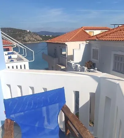 Vasilis Beachfront شقة *