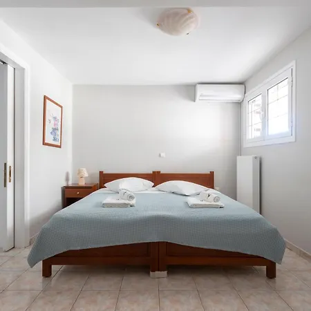 شقة Vasilis Beachfront إرميوني