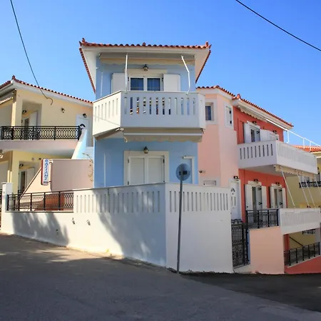 Апартаменты Vasilis Beachfront *